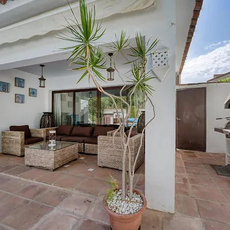 1102 With Pool ,lounge, Bbq ,direkt In * Marbellac