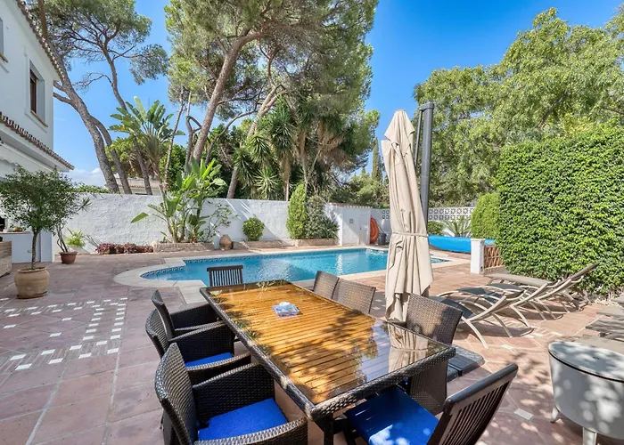 1102 With Pool ,lounge, Bbq ,direkt In *