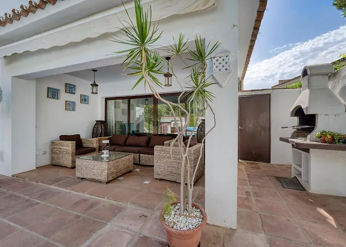 1102 With Pool ,lounge, Bbq ,direkt In * Marbellac
