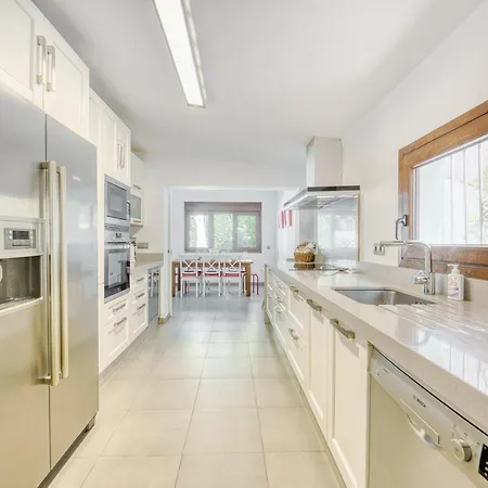 1102 With Pool ,lounge, Bbq ,direkt In