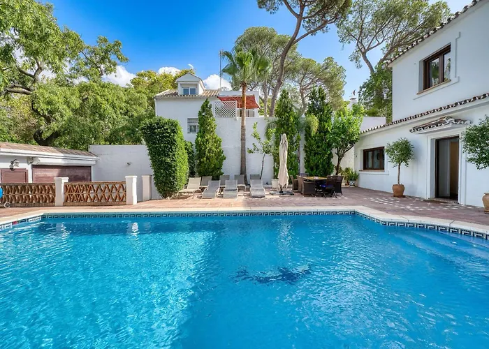 1102 With Pool ,lounge, Bbq ,direkt In *
